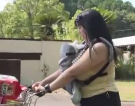 ［素人］気持ちのいーい最高の責め！極上テクでザーメンを吸い取っちゃう美乳妻