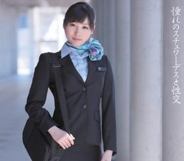 ［お掃除フェラ］美尻を揺らし、腰を振る淫らな自分に興奮し、乱れ狂いのイキまくるデカ乳娘