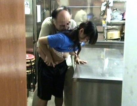 ［女子マネージャー×美少女］ 絶倫な交尾を偶然にも体感しオトコの底なしの性欲に耐えきれなかったカワイイ生徒