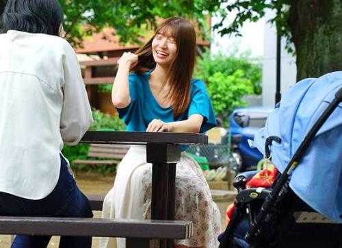 ［人妻×お漏らし］狙う毒牙に引っかかってしまい強姦される体は、悦楽に飲み込まれ自己を失う美人妻
