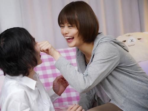 ［女子校生×輪姦］無理やりに手を引っ張られ屈辱的な言葉で煽られも快楽は高まり心が崩壊していくカワイイ生徒