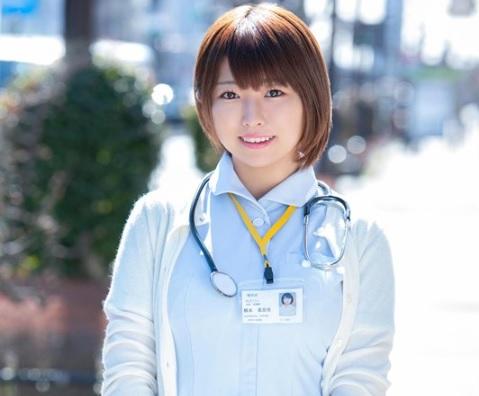 《パイズリマジックミラー号》ナース美女が絶品の柔らかいおっぱいと積極的に求めてしまう淫乱な自我を抑えきれない