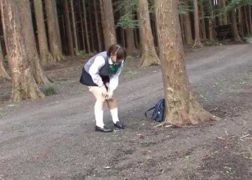 【野外中出し】山道で恐怖に支配されドSおやじに乱暴されて人生詰むJK