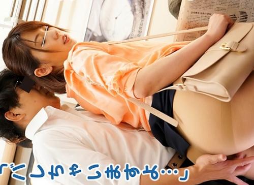 ［人妻×逆痴漢］エロティックな乳房を隠さず濃厚な性交に身体は正直に反応し満喫しちゃう人の嫁