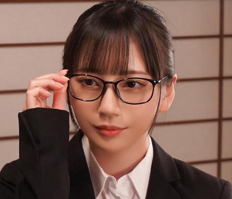 ［OL×黒パンスト］美しく形の良い乳房を露わにプルプルさせて、濃厚な性交を堪能しきっちゃう綺麗系女