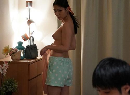 《ベロチュー美少女》マジカワ女子が大好物の体液を出して欲しいと根こそぎ愛して搾り取っちゃう