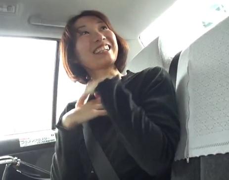 《不倫人妻》美婦人が感じちゃう乱暴ピストンで衰え知らずのガチ感度が急上昇してしまう