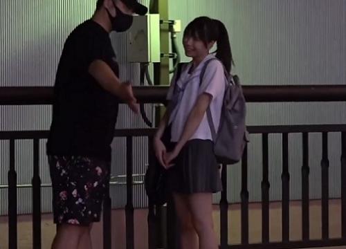 【連続中出しイラマチオ】芸能人としても活躍できそうなアイドル系ルックスでやらしいエッチを公開しちゃう女子校生