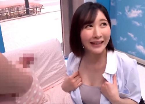 【素人ナンパ巨乳】白衣脱ぎ捨てMM号で跨がりクネらせてしゃぶり生挿入され喘ぎ散らすおっぱい女
