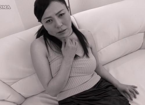 《口内射精フェラ抜き》おば様が豪快に責め進ませながら性器を狙い撃ちして悶えさせちゃう