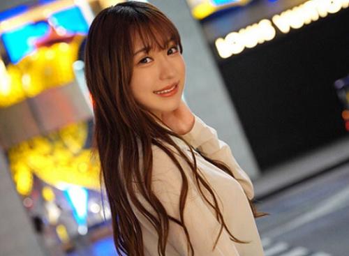 【エロ乳愛人】持ち前の淫乱さを放ちながら濃厚セックスで中出しねだるデカパイ娘