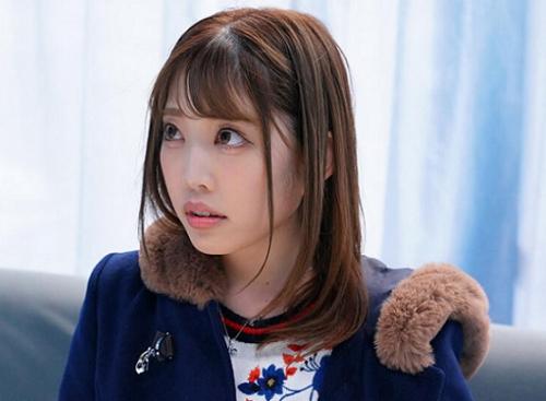 【痴漢企画】アイドル顔を変貌させ子宮ごと貫かれながら腰をクネらせスッキリさせるお姉さん