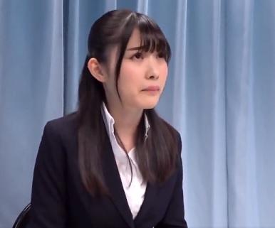 《マジックミラー号女子大生》現役JD学生の子が濡れちゃうと即ズボのOKサインを出してしつこいピストンで発情しちゃう