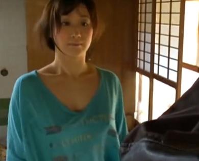 《ノーパンNTR》綺麗な主婦が自身でもその異常性癖に驚きながらエビ反りイキしてしまうボディに嘘つけない