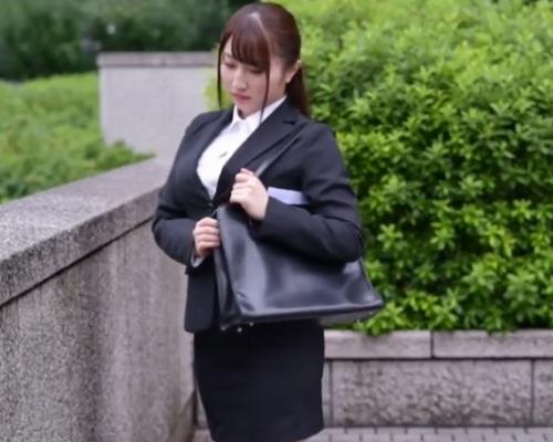 《パイズリセクハラ》艶肌女子大学生が敏感な女性として心だけじゃなく体ごと満たされたい気持ちで感情さらけ出す