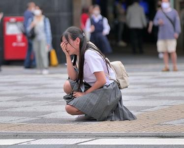 《ハメ撮りベロチュー》過敏な学生が鍛錬されたご奉仕プレイを十分に発揮しながら激しく絡み合う