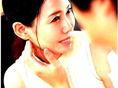 ＜人妻熟女！＞「ｈしたいの…」淫乱性欲高めの人妻奥さん！旦那裏切るＡV撮影決めちゃうぞ！！