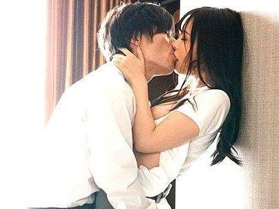 ＜美人OL！＞「ダメなの…に」色気半端ない美人OL！絶倫先輩に同じ部屋でNTRファック持ち込まれるぞ！！！！