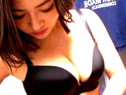 ＜お持ち帰り！＞【この体・・・エッロ！】パーフェクトボディー極エロぎ美少女！ハメ撮りファック持ち込んじゃう！！！