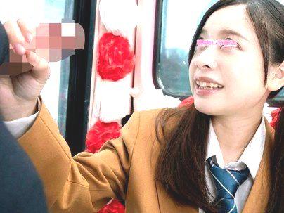 ＜素人軟派企画！＞「恥ずかしいよ…」３分前まで女●高生だった制服女子！MM便で恥じらいエロ行為始まるぞ！！！