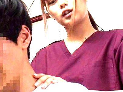 ＜マッサージ師！＞「え？イヤですよ…」クッソ可愛いマッサジー師！頼み込んでエチエチ持ち込むぞ(アダルト動画)