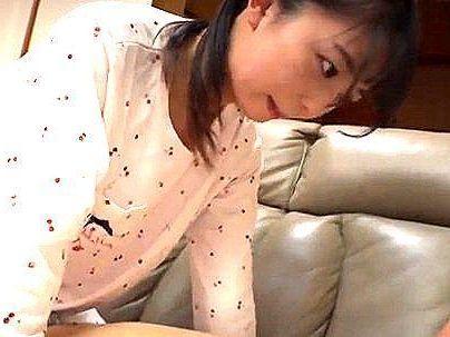 ＜連れ子！＞「秘密ね…」絶対バレてはいけない相手！可愛い再婚相手の連れ子と禁断ファク楽しんじゃうぞ！！！