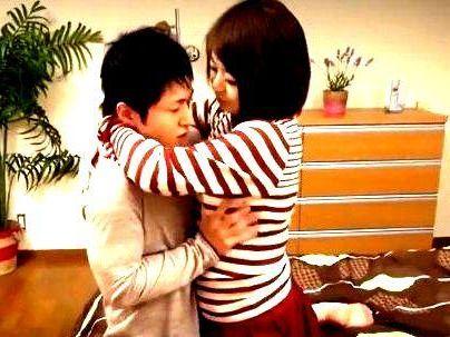 ＜欲しいの…！＞「秘密ね…」性欲高めの奥さん叔母！一人エッチオナニーからいけない関係に発展すっぞ(無料エロ動画)