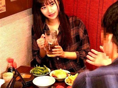 ＜人妻！＞「私でいいですか…♡？」性欲高めの美人奥さん！一人飲みで誘われて浮気ファックしちゃうゾ！！