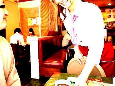 ＜美人店員！＞「ヤメテクダサイ…」スレンダー美乳店員！鬼畜な男に犯されレイプされっぞ(無料エロ動画)