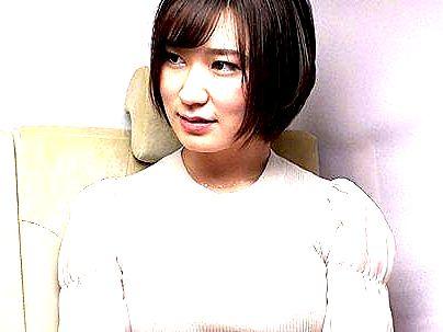 ＜人妻ナンパ！＞「上品だぞ～！」神の短い美乳オバサンゲット！脱がして堪能シチャウゾ(無料エロ動画)