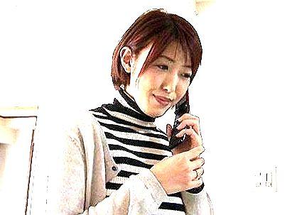 ＜ヘンリー塚本！＞「欲しいの…」性欲高めのショートカット奥さん！隣人誘ってやっちゃうぞ(アダルト動画)