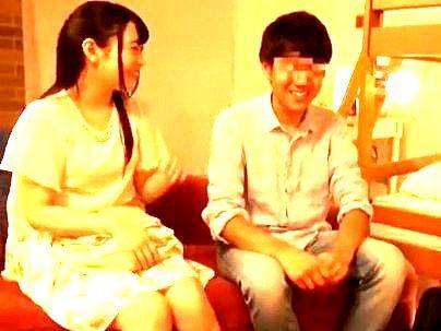 ＜モニタリング企画！！＞「彼いるのに・・」素人の彼持ち素人女子！男友達のオチンポでNTRファック持ち込まれる！！