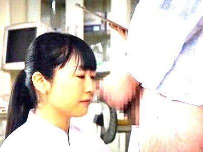 ＜手コキクリニック！＞「そろそろですか…？」清楚感じの看護師ナース！精子採取シーンがたまんね～ぞ！！！