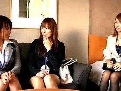 ＜OL！＞「ｈしたいの…」ケツがエッロイ美人OL達！ホテルで乱交ｓｅｘ暴れてるぞ～(アダルト動画)