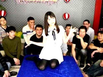 ≪ドリームウーマン！≫【顔射・・・ブッカケ！】スレンダー美乳可愛い女子女優！ファンのクッサい精子かけられるぞ！！！