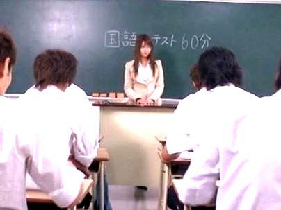 ≪オッパイ先生！≫【たまんね～この先生！】スタイル抜群ボイン美女巨乳女教師！生徒にエチエチ教えちゃう！！！