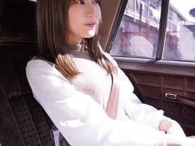 ≪今や人気女優のデビュー作品だぞ～！≫【たまんね～ぞ！】まさに完璧な体と顔！デビュー作見てないやつは・・・見てくれ！！！