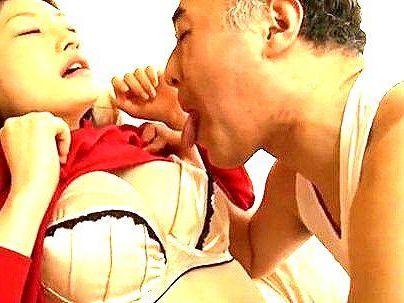 ＜若妻！＞「お父様～」色気半端ない爆乳美人若妻！義父に強引にエロ行為持ち込まれるぞ！！！