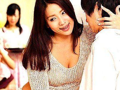 ＜ママ友！＞「ビンビンだねー…♡？」近所の淫乱すぎる美人奥さん！他人棒求めて浮氣ファックしちゃうぞ！！！