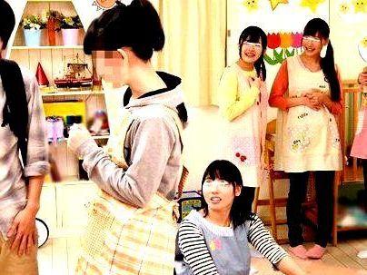 ＜保育士！＞「たくさんしたいの…♡」ストレスパンパンの保育士達！ｓｅｘで解消しちゃうぞ！！！