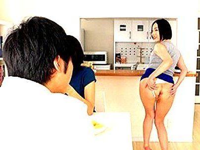 ＜彼女のママ！＞「ウソだろ？・・・肛門誘惑？？」クッソエッロイ彼女のママがアナル全開！勿論やっちゃうぞ(アダルト動画