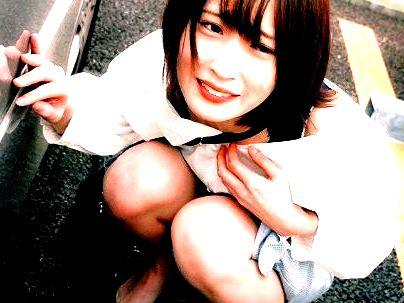 ＜リモバイ！＞「漏れちゃうの・・・」滅茶苦茶可愛い素人女子！お外でご覧の通り・・・もだえとるぞ！！