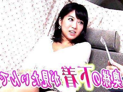 ＜人妻ナンパ！＞「下着ですか？」上品な感じの美人奥さん！下着見てなし崩し的エロ行為持ち込まれるぞ！！！