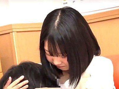 ＜保育学校！＞「よちよち…♡」マサカの展開勃発！男が自分１人でハーレム状態にシテクレチャウ！！