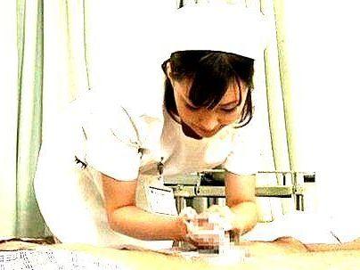 ＜ナース！＞「精子でましたね…♡」まさに天使の看護師！性交治療で自らザーメンナカ出しに！！！！