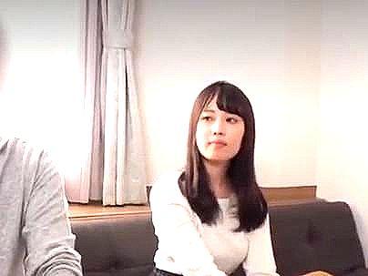 ≪素人エロ企画！≫【恥ずかしい…】素人の可愛い女子がエロ企画に挑戦！コスプレ姿で種付け膣内発射中出しに！