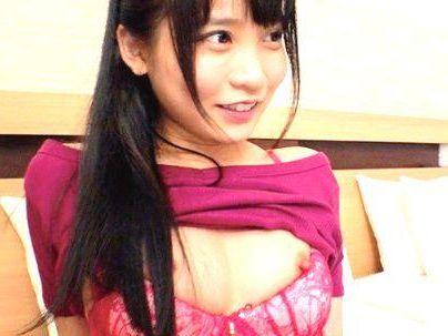 ＜素人ナンパ！＞童貞なの…♡？滅茶苦茶可愛い素人女子！童貞君勃起不全君を筆おろしシチャウゾ(無料エロ動画