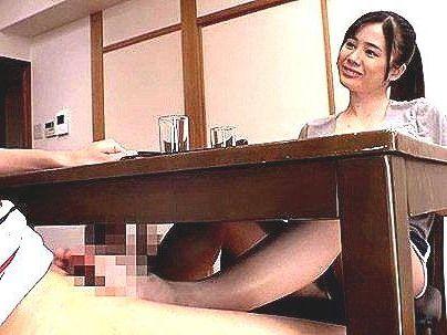 ＜脱ぐと・・・デケーーゾ！＞「ほらほら…♡！」巨乳ボイン淫乱すぎる義妹！誘われて・・・やっちゃうぞ！！！
