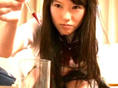≪媚薬購入！≫【ママにバレるまずいからさ…♡】同級生がうちに媚薬送ってきた！まさかの試したら・・・ｈできちゃった！！！