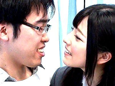 ＜素人筆おろし！＞「童貞・・・神展開だろ！」スタイル抜群ボイン人気女優！企画でチェリー君筆おろしシテクレチャウ！！